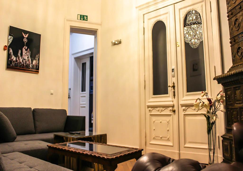 Kudamm Apartments - Studio
