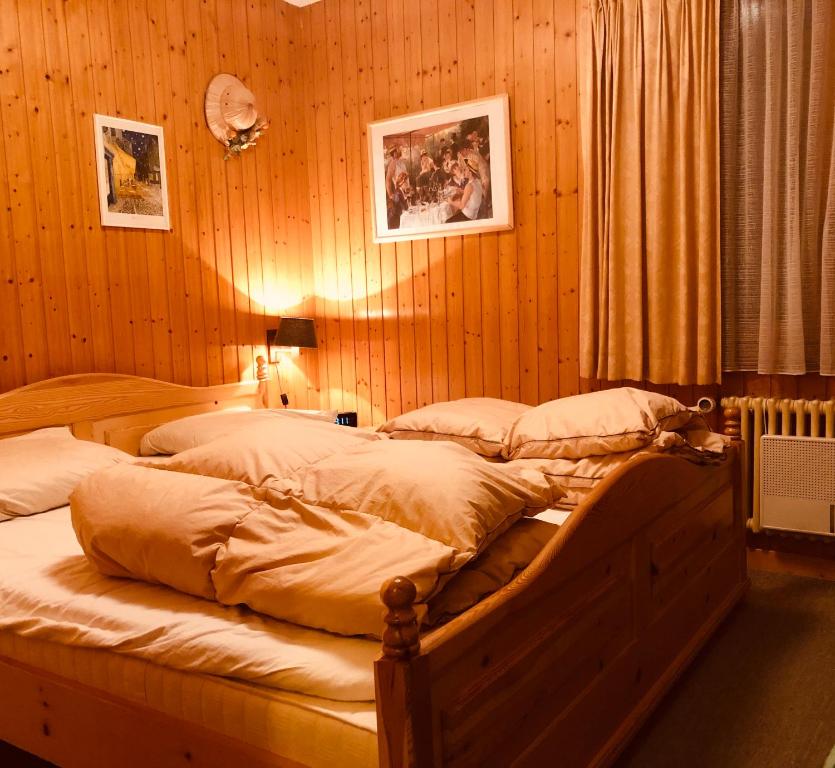 Postel nebo postele na pokoji v ubytování Monteilly A6