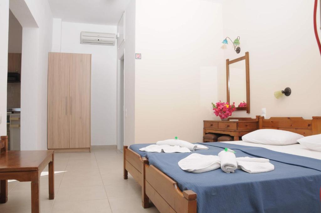 Mastorakis Hotel and Studios - 4