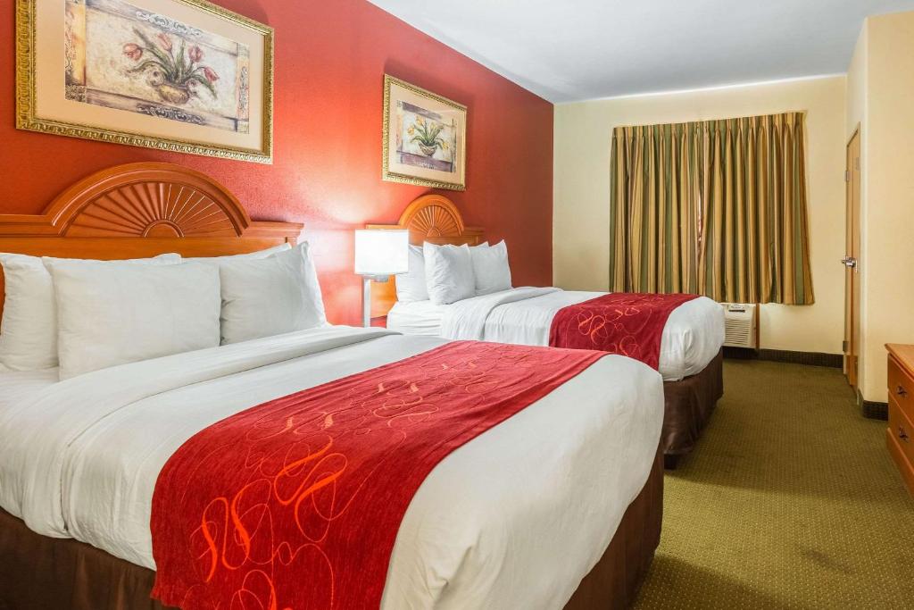 Comfort Suites Batesville photo