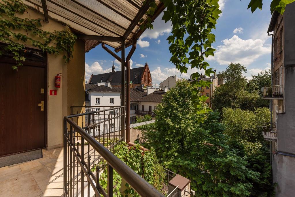 Budova, v ktorej sa apartmánový hotel nachádza