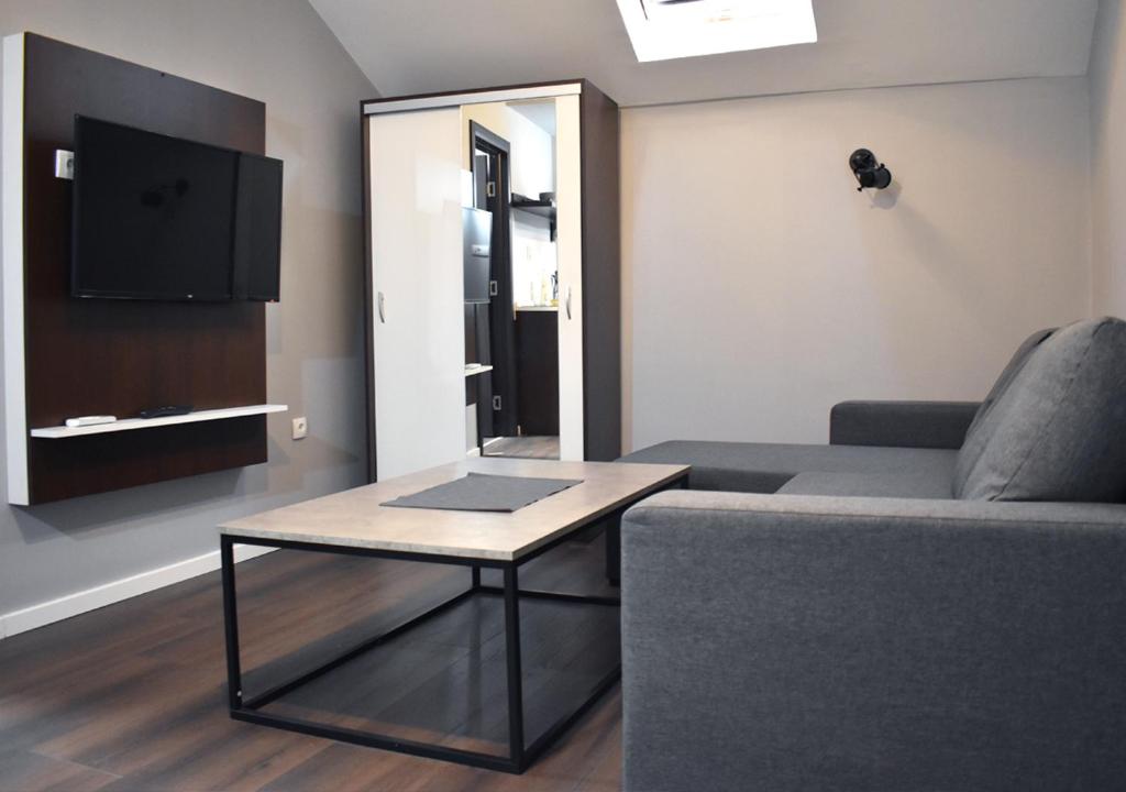 Apartmani Zrenjanin - Apartamento De Lujo