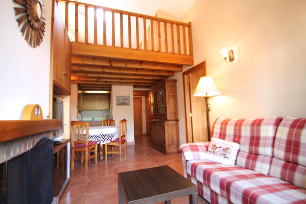 Posezení v ubytování Borda Pascol, Atico Duplex en Tarter Zona Grandvalira