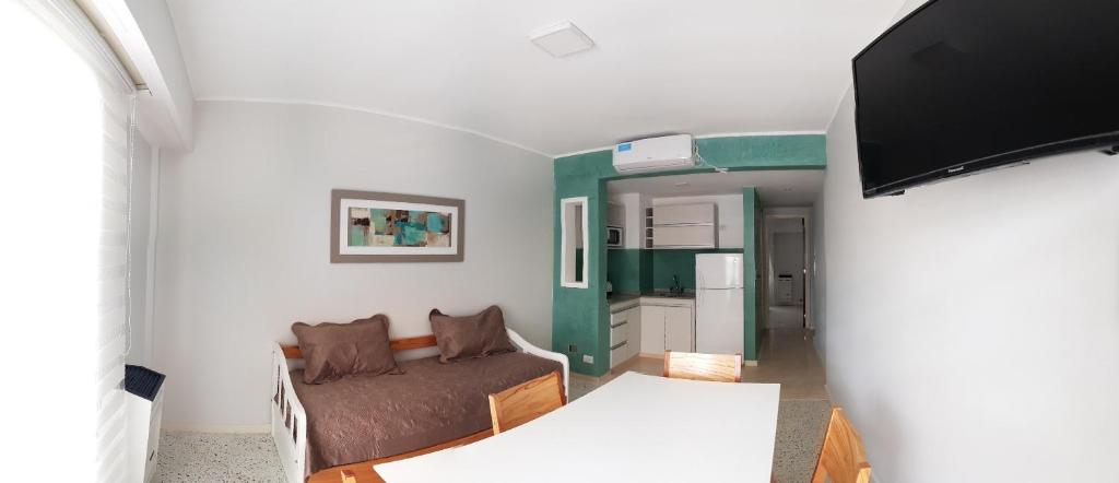 TV a/nebo společenská místnost v ubytování Mares Apart Hotel