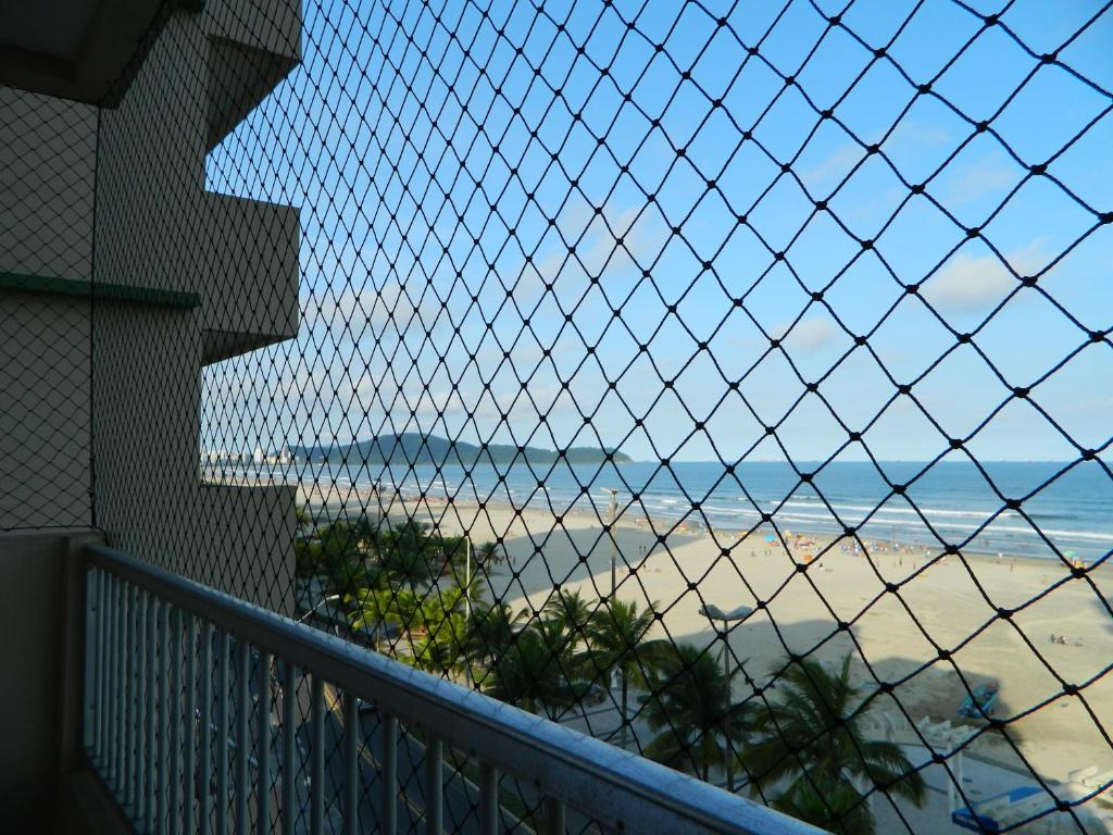  Apto Jóia 3 dormitórios - Frente para o mar - Praia Grande