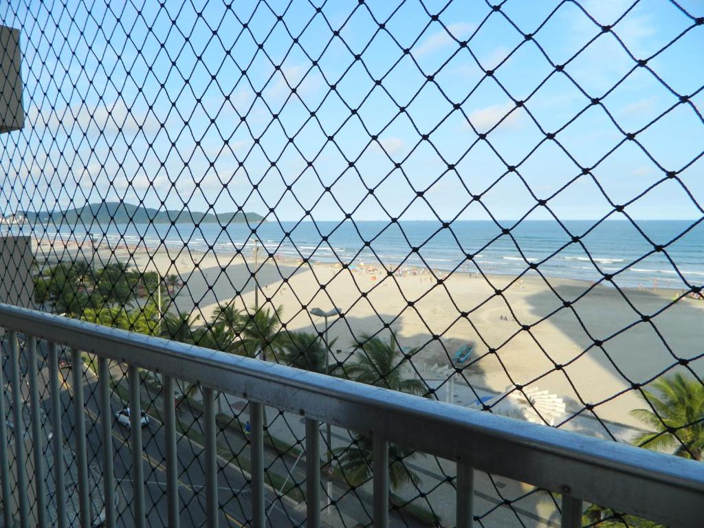  Apto Jóia 3 dormitórios - Frente para o mar - Praia Grande