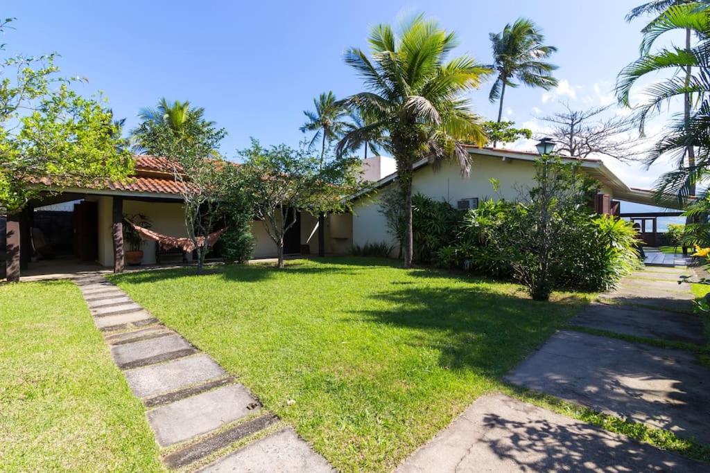  Ilhabela Beach House