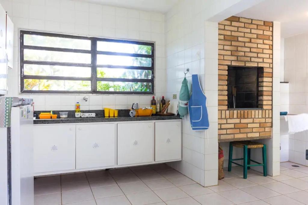  Ilhabela Beach House