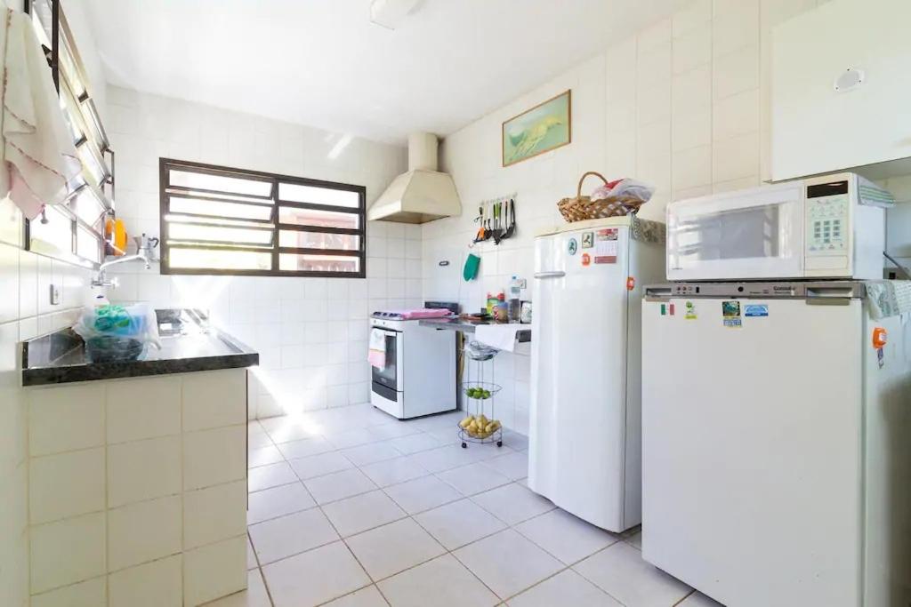  Ilhabela Beach House