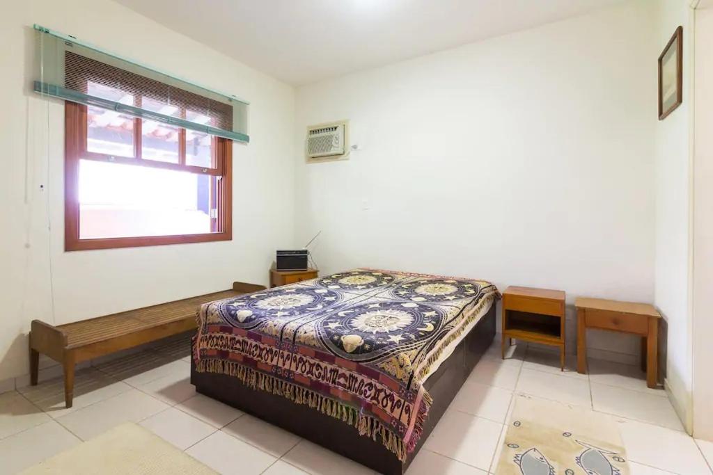  Ilhabela Beach House