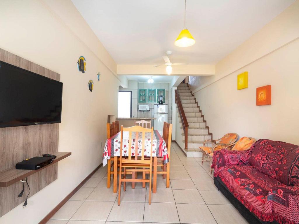  Apartamento 2 Dormitórios da Praia Bombas