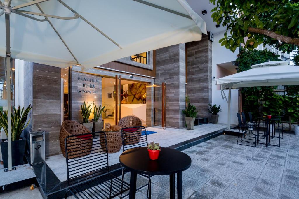 Posezení v ubytování Platinum Danang Hotel