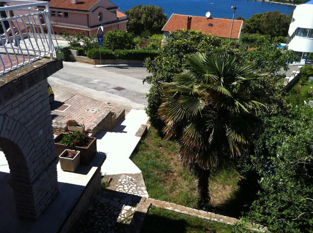 Apartments By The Sea - 16