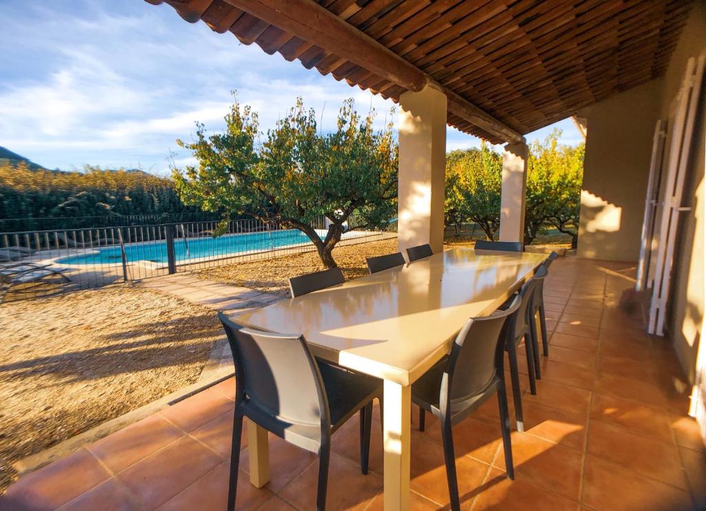 Villas de La Ferme Du Gros Noyer - Four-Bedroom House Lavande