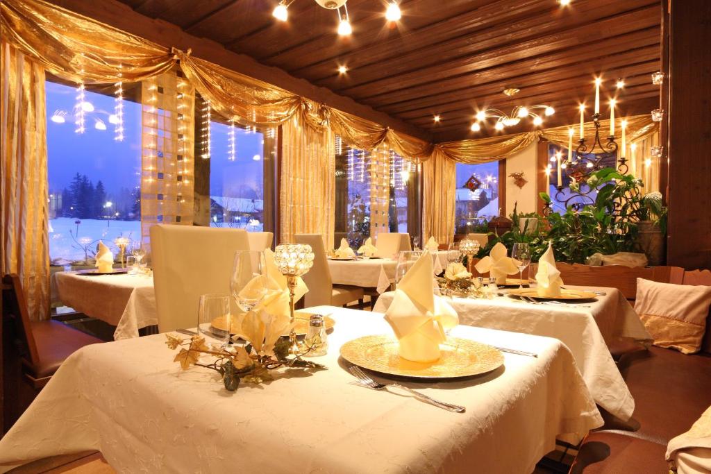 Istumisnurk majutusasutuses Bernerhof Swiss Quality Hotel