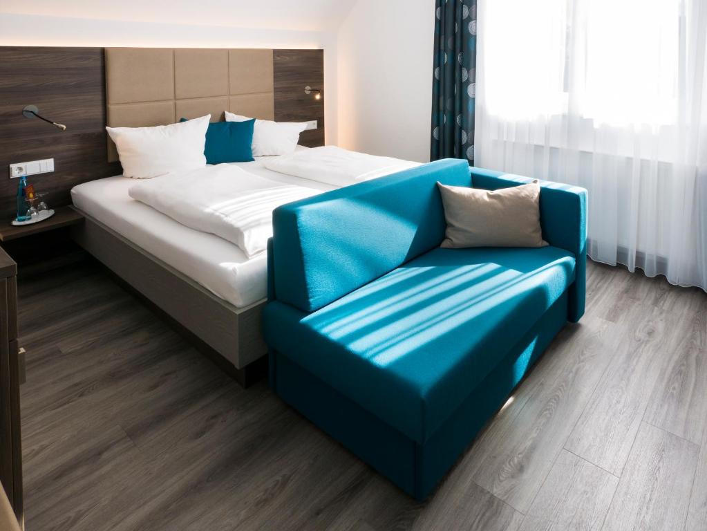 Hotel Löwen Garni - B&B - 1