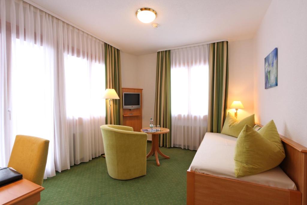 Istumisnurk majutusasutuses Bernerhof Swiss Quality Hotel