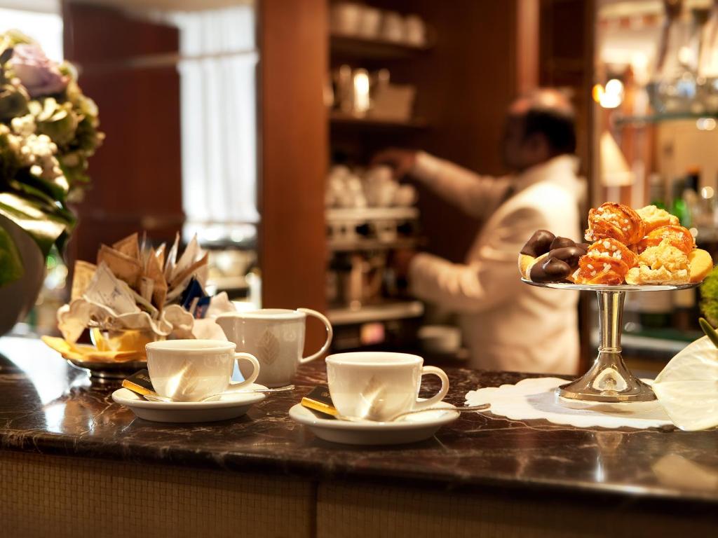 Hotel Cavour - Resim 15