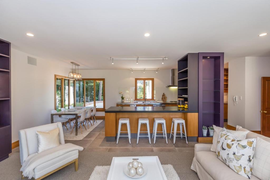 BOND ESTATE LUXURY ACCOMMODATION - Resim 22