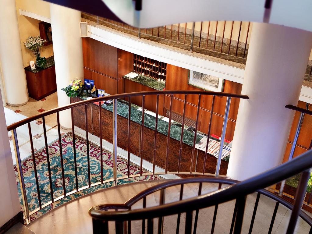 Foto de la galeria de Hotel Cavour a Milà