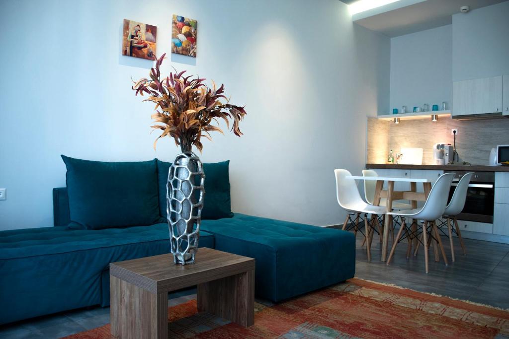 Posezení v ubytování Alissachni Luxury Apartments