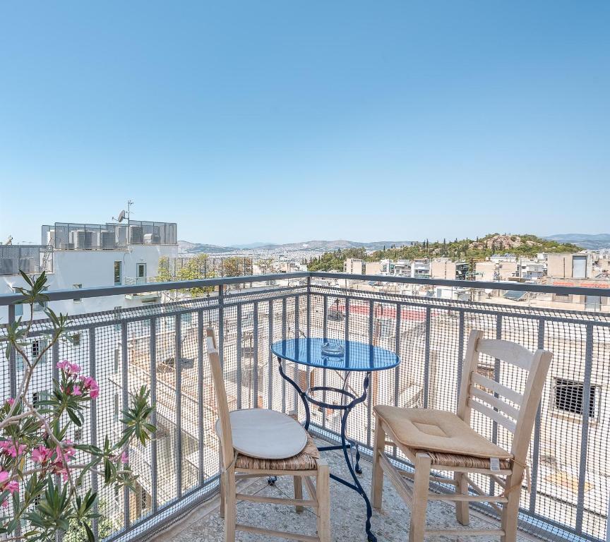 Fotografia z galérie ubytovania Central penthouse with amazing city and Lycabettus view v Aténach