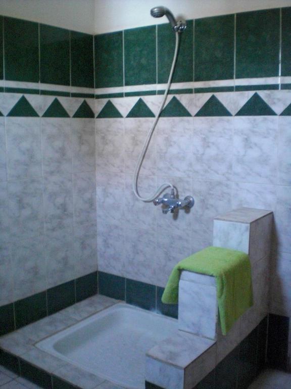 Koupelna v ubytování El Fayrouz Hotel