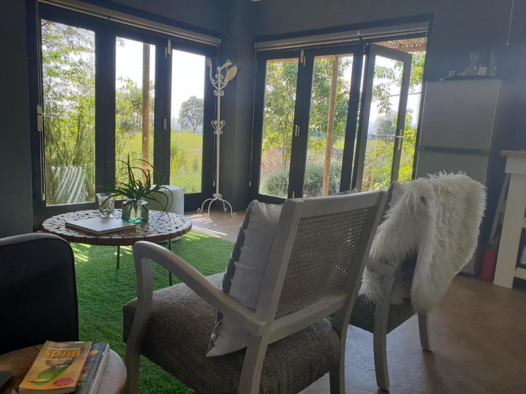The Studio @ Mount View Lodge - Image 41