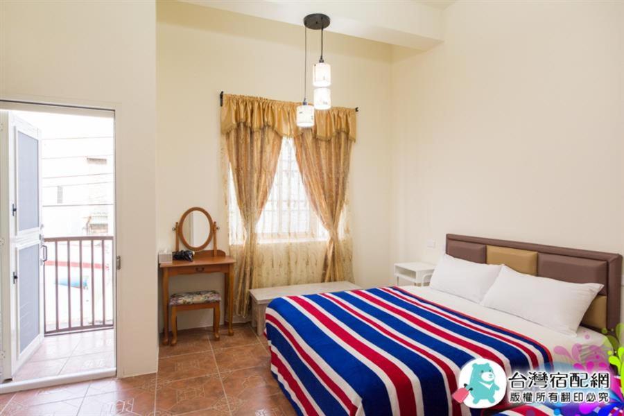 Ένα ή περισσότερα κρεβάτια σε δωμάτιο στο Prosperous home