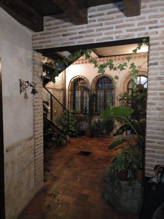 Apartamentos La Casa Del Grial, Toledo – Precios actualizados ...