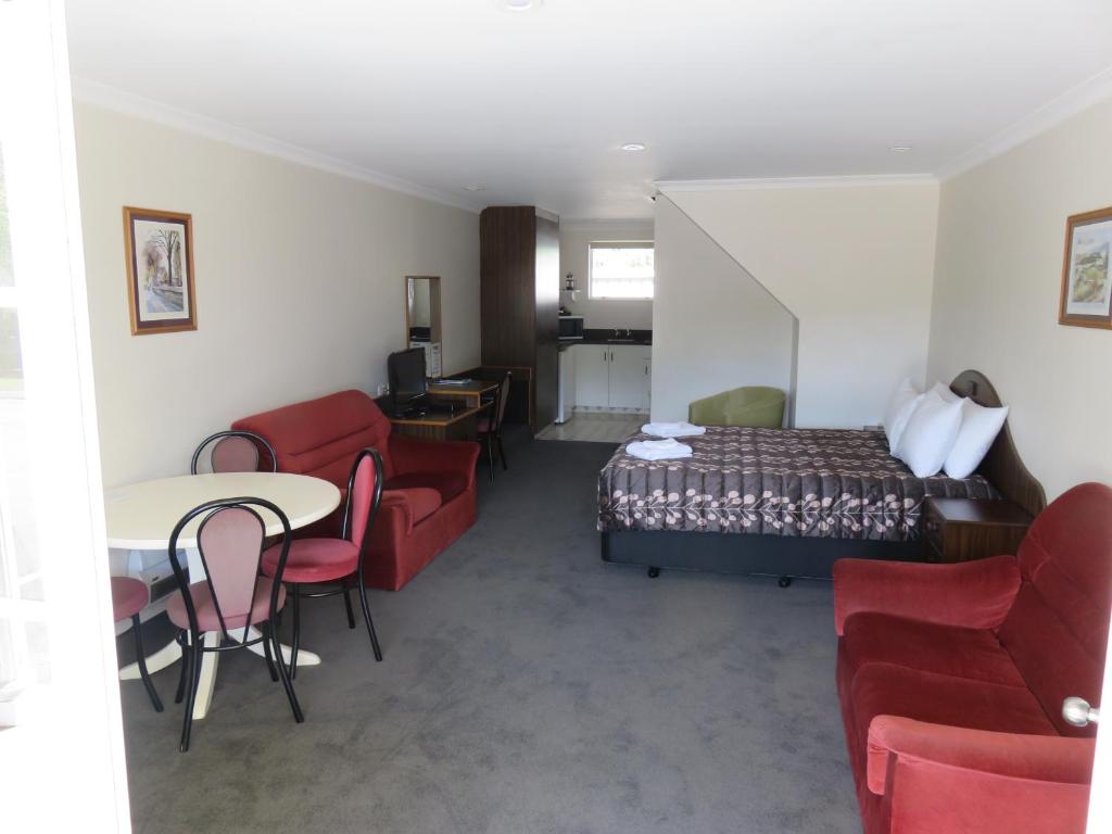 Admirals Motor Lodge - Resim 7