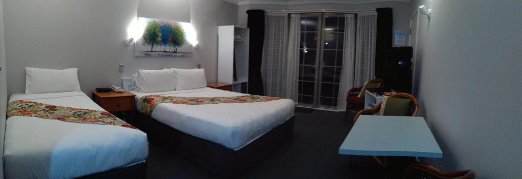 Colonial Lodge Motel - Resim 41