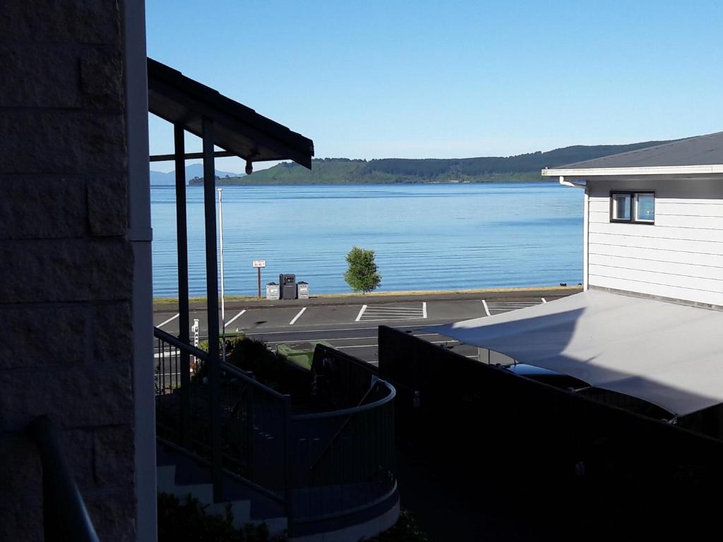 Colonial Lodge Motel - Resim 33