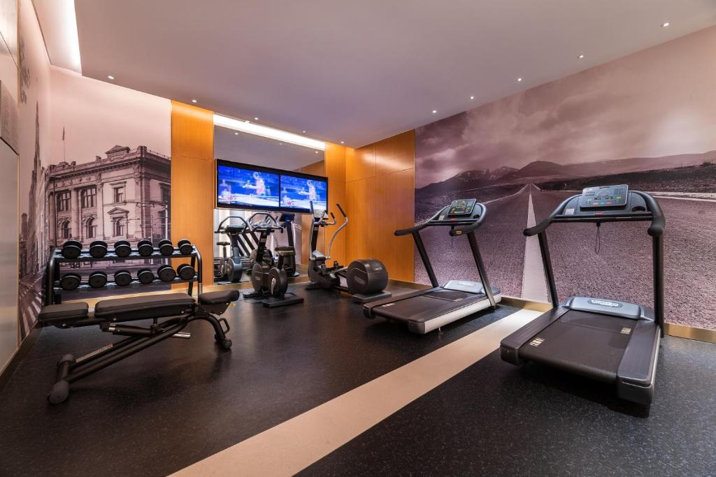 Fitness centrum a/nebo fitness zařízení v ubytování Mercure Shanghai Yu Garden