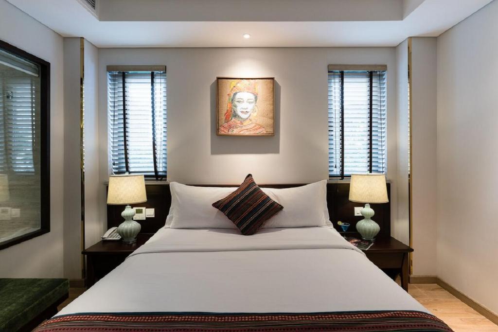 Suite Gia Đình + Trà Chiều Trên Sân Thượng