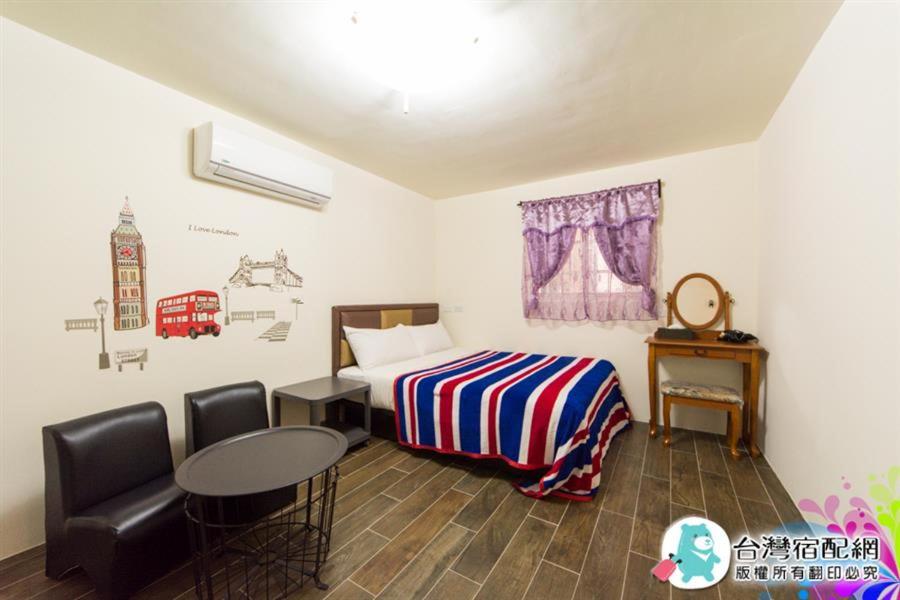 Ένα ή περισσότερα κρεβάτια σε δωμάτιο στο Prosperous home