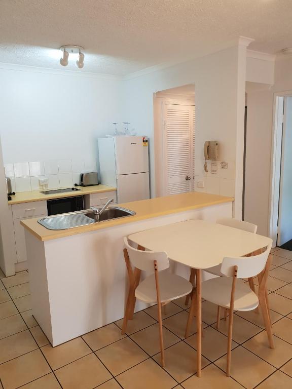 Cairns Beach Resort photo