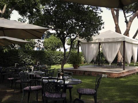 Zahrada ubytování Grand Hotel Delle Terme Re Ferdinando