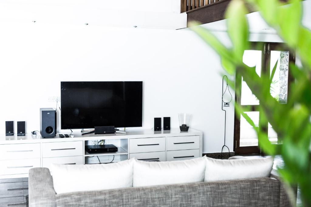 Villa White Queen Resort & Spa - 18