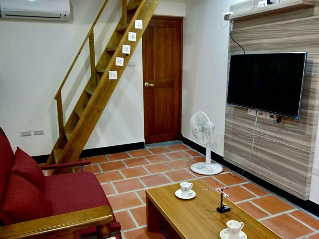 TV a/nebo společenská místnost v ubytování Kinmen Huquian 58