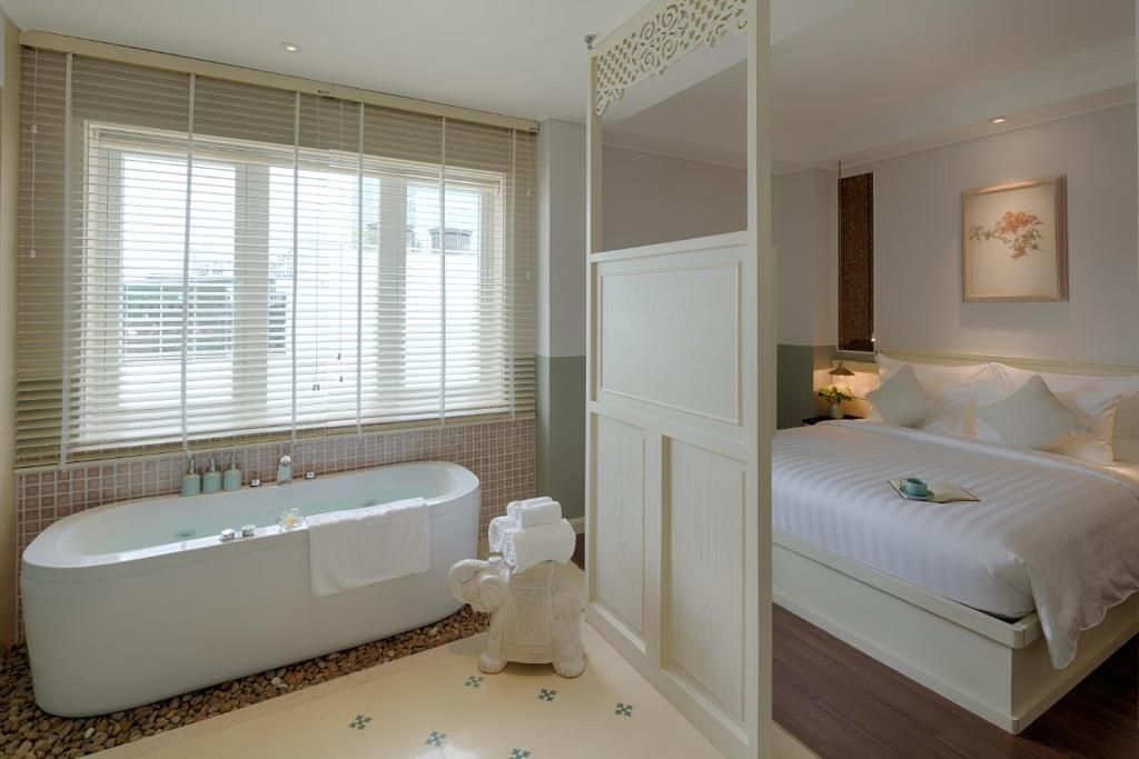Suite Au Lac Charner + Trà chiều trên sân thượng