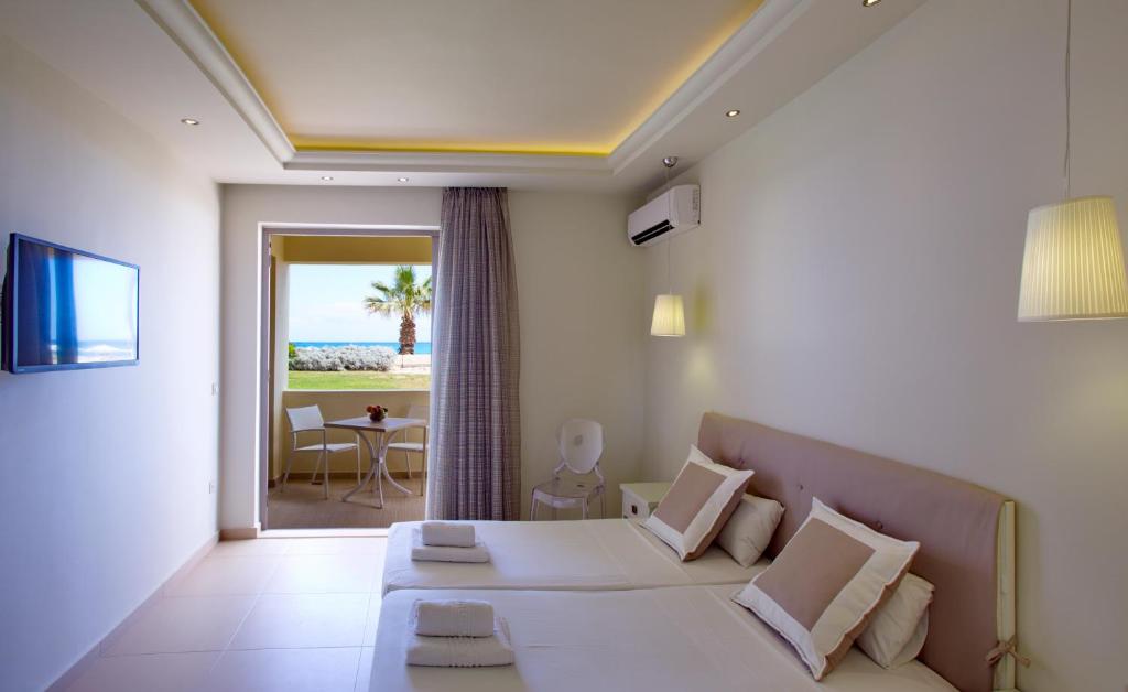 Iperion Beach Hotel - 11