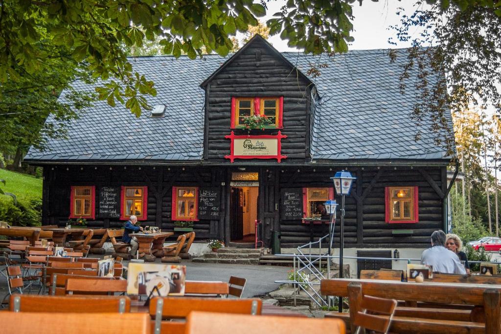 Budova, kde se hotel nachází
