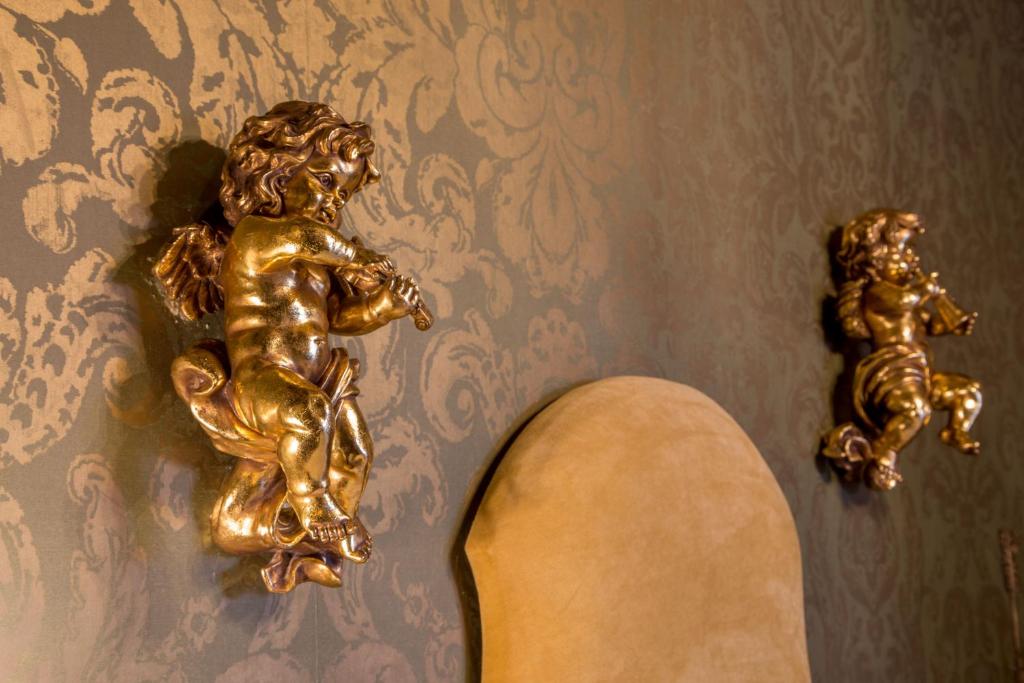 Boutique Hotel Campo de' Fiori - Resim 11