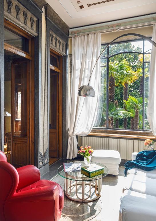 Posezení v ubytování Hotel Laurin