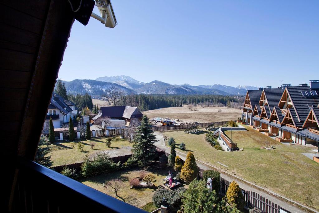 Apartamenty-Wynajem pokoi Zbigniew Tylka - Triple Room With Mountain View