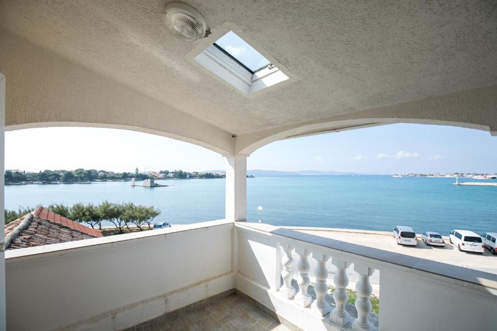 Apartments Renjak - Estudio Con Terraza Y Vista Al Mar