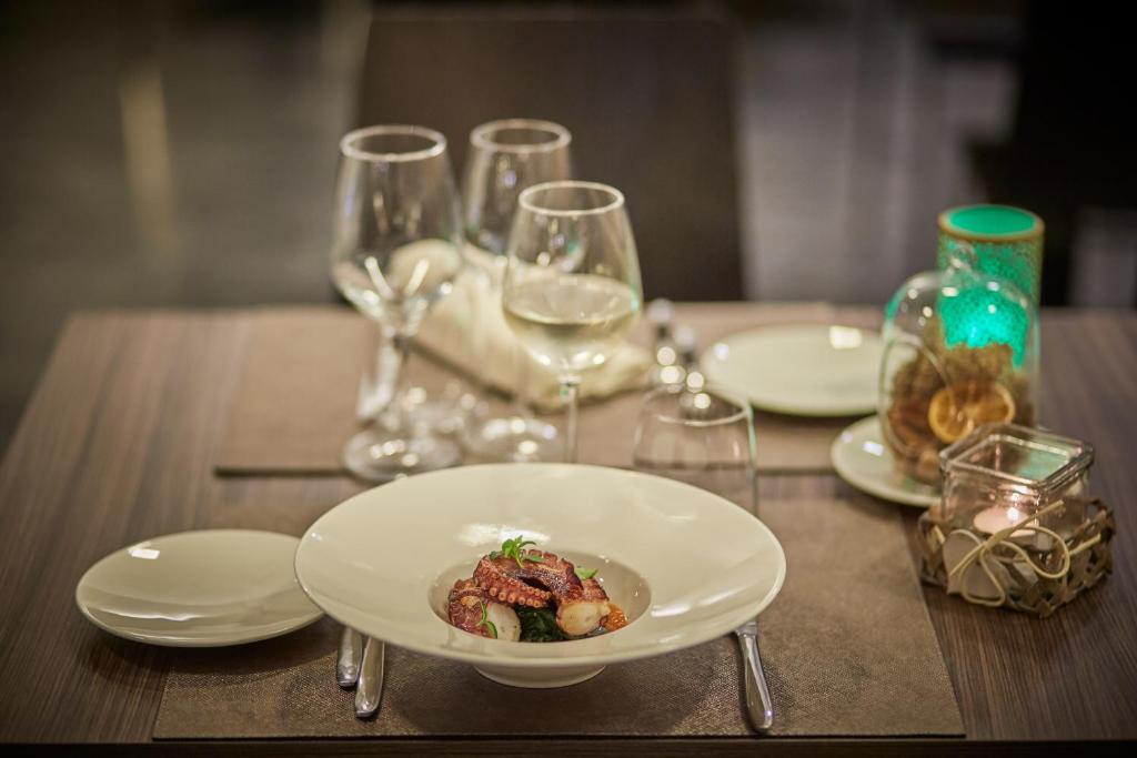 iH Hotels Milano Lorenteggio - Resim 43