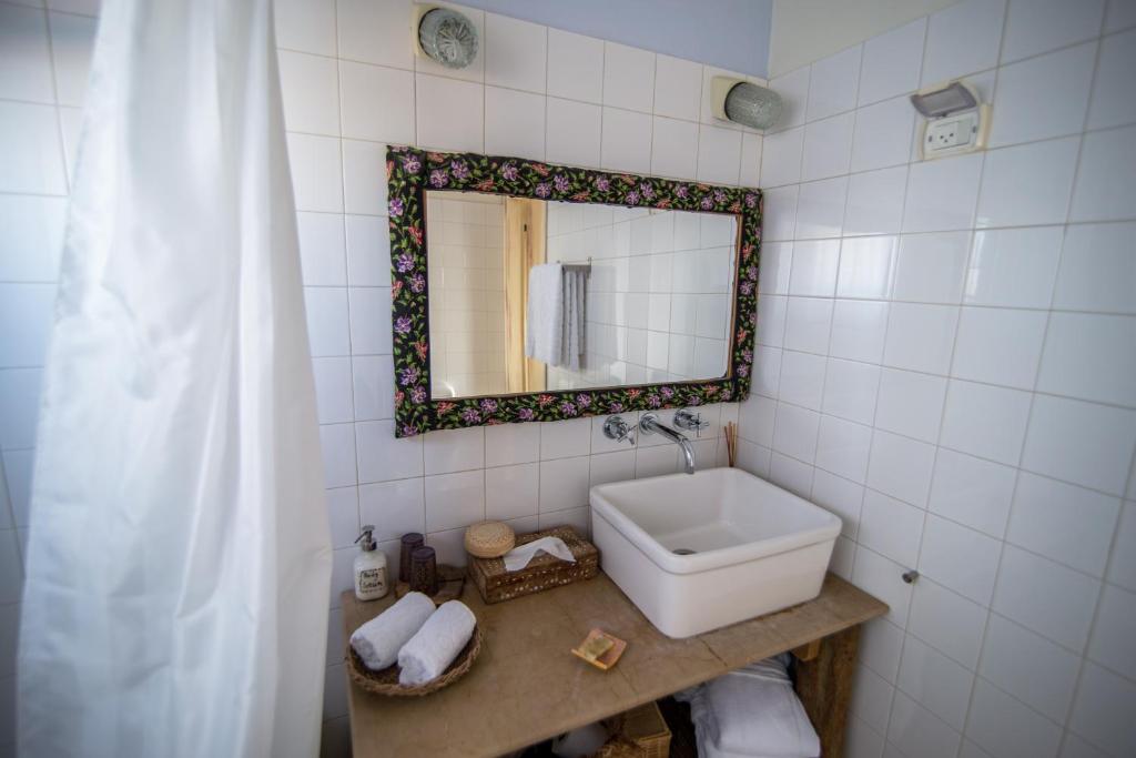 Bagno di Desert Home