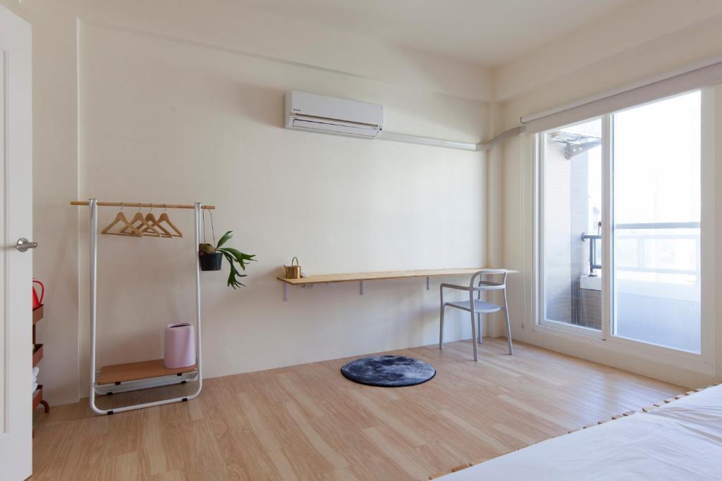 Postel nebo postele na pokoji v ubytování 01+ Home